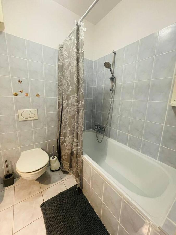Central Studio Close To Andrassy Avenue For 4 Persons Budapest Ngoại thất bức ảnh